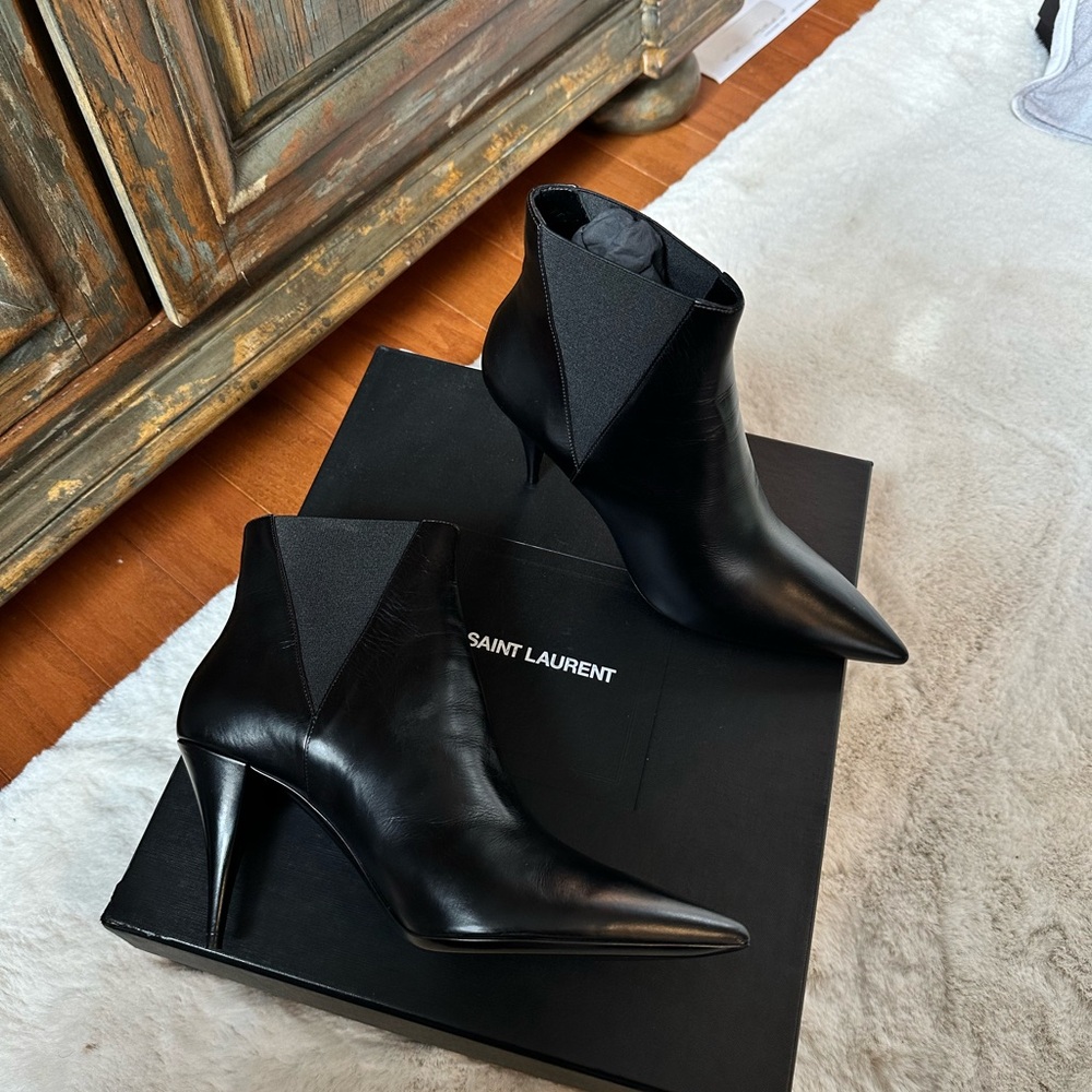 Saint Laurent Black Pointed Toe Heeled Boots